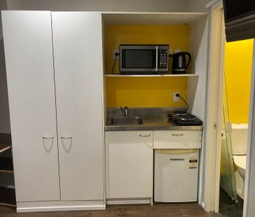 Studio Apartment with great views - Photo 6