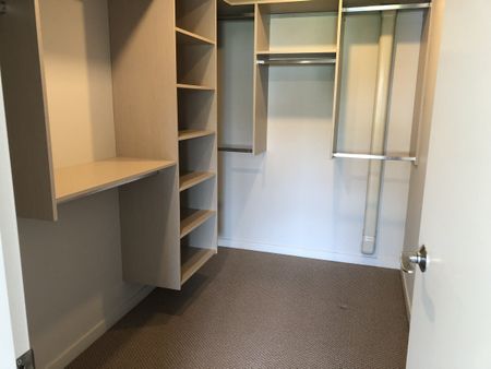 109 Tihi Street - Photo 2