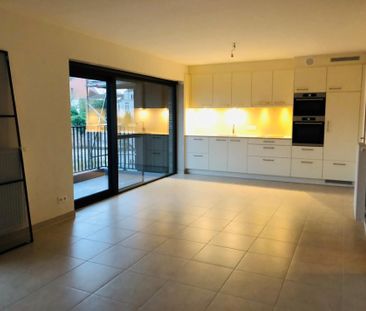 Luxe appartement met terras en lift in Hamme, 2 slaapkamers - Photo 2