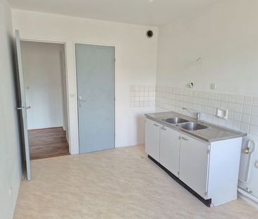 A LOUER Appartement 50000 Saint-lo 2 pièce(s) 46.60 m2 - Photo 5