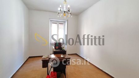 Quadrilocale in Affitto in Via Bitinia 5 a Roma - Foto 3