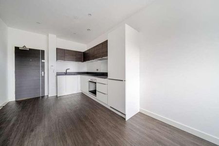 Bracknell, Berkshire, RG12 - Photo 4