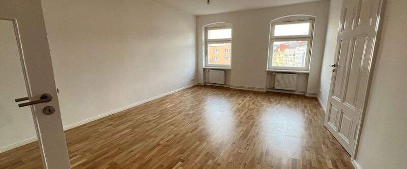 4-Zimmerwohnung auf der Schönhauser Allee zur teilgewerblichen Nutzung! - Photo 1
