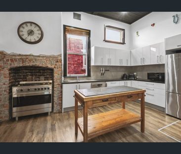 FULLY FURNISHED - CONTACT AGENT FOR AVAILABILITY - Photo 1