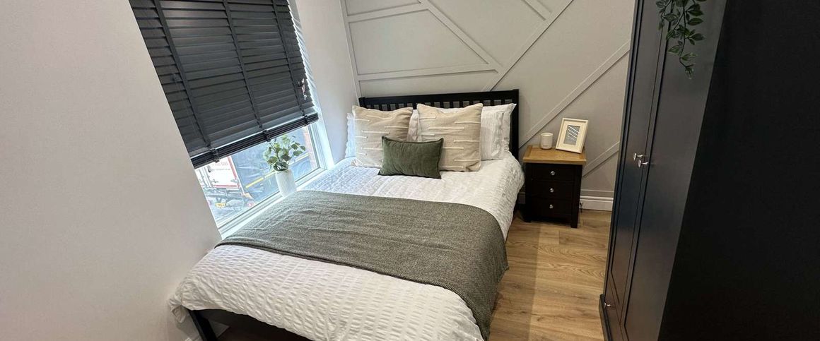 High Street Room 2 - Double Ensuite - Photo 1