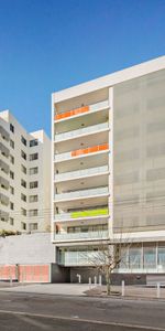 1 bedroom apartment - 25% below market rent - Photo 3