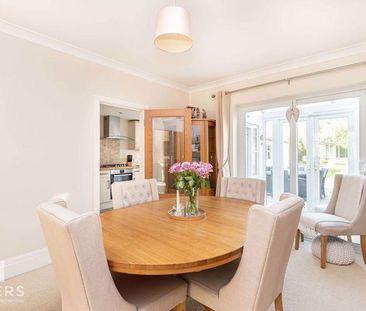 3 bedroom detached house to rent - Photo 6