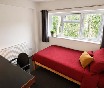 1 bedroom in a house share to rent - Photo 6