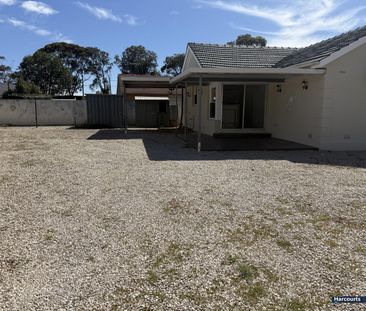 28 Dorothy Street, Brahma Lodge SA 5109 - House For Rent | Domain - Photo 3