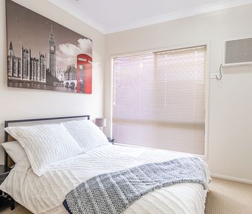 8A Shark Court, Mount Louisa - Photo 5