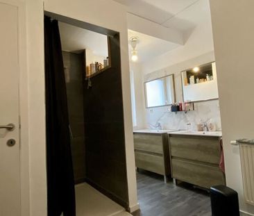 Appartement te huur in Péronnes-lez-Antoing voor € 700 met 1 slaapk... - Photo 6