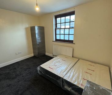 Room in a Shared House, Heathfield Road, B19 - Photo 5