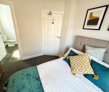 1 bedroom in a house share to rent - Photo 6