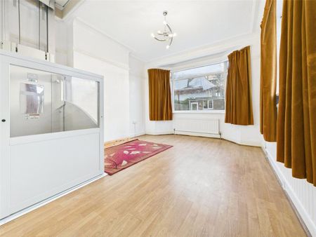 3 bedroom semi-detached house to rent - Photo 4