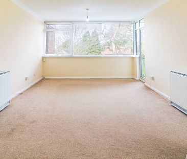 Darley Mead Court, Hampton Lane, Solihull, B91 - Photo 1