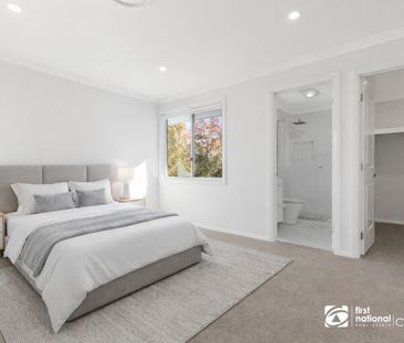 Contemporary Living Meets Convenience - Photo 5