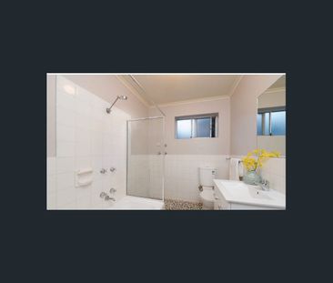 Charming Neat and tidy 2-Bedroom Townhouse in Prime North Adelaide ... - Photo 5