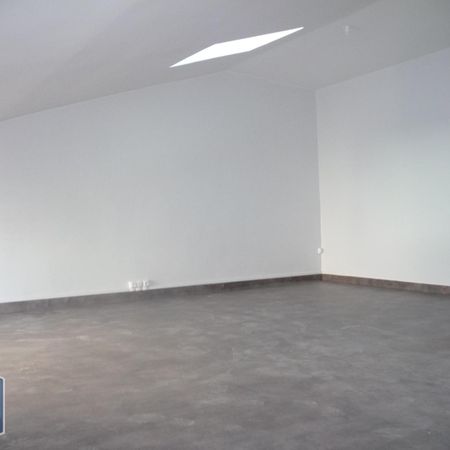 Location Appartement 1 pièce 30m² ST ETIENNE 42100 - Photo 3