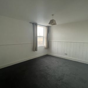 High Road, Great Yarmouth, Gorleston - Photo 2