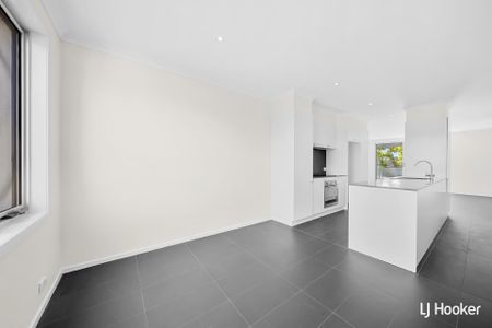 28/101 Kinloch Circuit, Bruce ACT 2617 - Apartment For Rent | Domain - Photo 3
