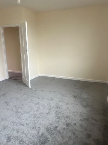 1 Bed Flat, Heathwall Street, SW11 - Photo 3