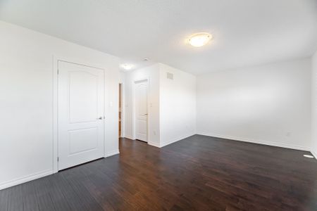 For Lease - 636 Evans Avenue Unit# # 40, Toronto, Ontario - Photo 5