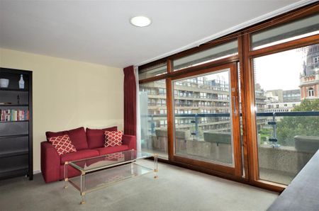 Studio to rent - Photo 2