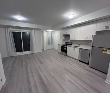 For Lease - 3415 Ridgeway Drive Unit# 4, Mississauga, Ontario - Photo 6