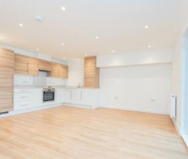 2 bed Apartment - To Let - Photo 3