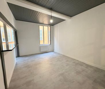 Location Appartement 2 pièces 29m² NICE 06300 - Photo 2