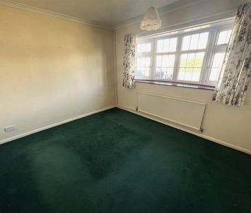 2 bedroom detached bungalow to rent - Photo 6