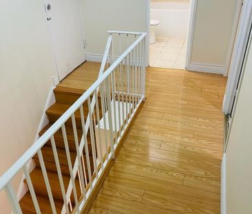 For Lease - 3025 The Credit Woodlands Road Unit# 330, Mississauga, ... - Photo 3