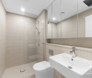 Brand New 2 Bedroom Apartment - Photo 6