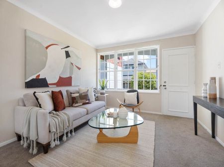 Little Gem in Epsom - Photo 5