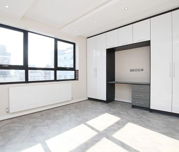 3 bedroom apartment to rent - Photo 4