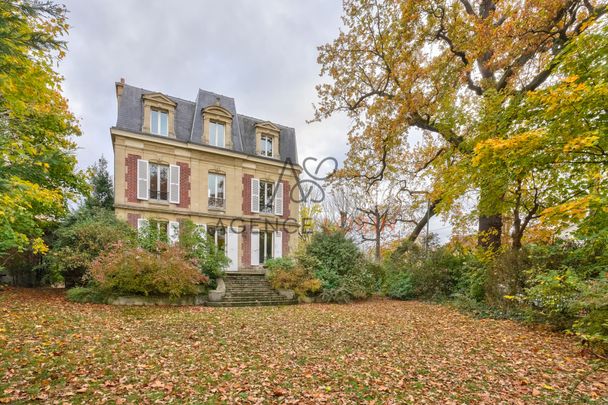 Propriete 9 pièce(s) 7 chambre(s) 188 m² - Photo 1