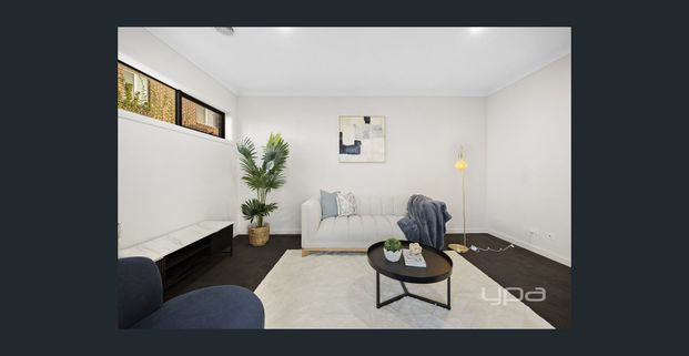 “East-Facing Luxury Home with Park & Coastal Views” - Photo 1