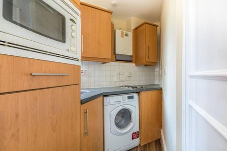 1 bedroom flat to rent - Photo 4