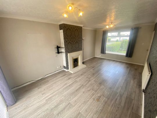 Bournmoor Avenue, Clifton, Nottingham - Photo 1