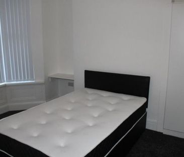 4 bedroom house to rent - Photo 2