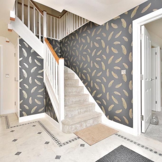 5 bedroom detached house to rent - Photo 1