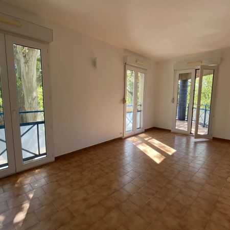 Aix Sud 30m² avec terrasse - Photo 3