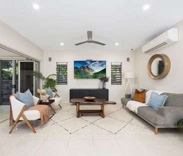 12 Havana Street, Rowes Bay - Photo 1