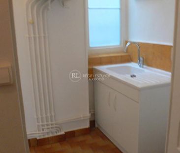 F2 - PLACE DES TAPIS 69004 LYON - Photo 4