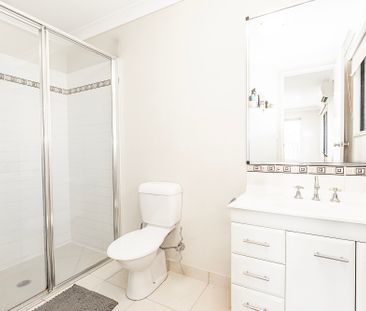 16 Bluff Street, Bushland Beach QLD 4818 - House For Rent | Domain - Photo 6