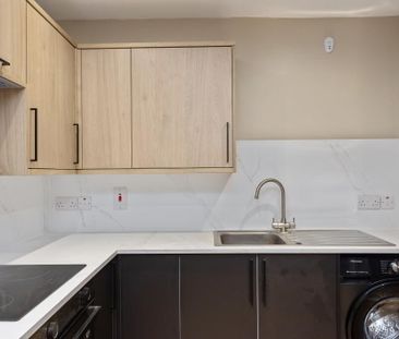 Flat 1, 482 Antrim Road, Belfast, BT15 5GF - Photo 1