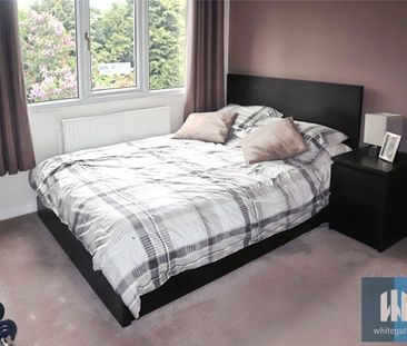 Marie Close, Lascelles Hall, Huddersfield, HD5 - Photo 3