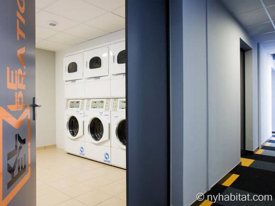 Logement à Paris, Location meublée - Studio T1 - Banlieues (PA-4939) - Photo 1