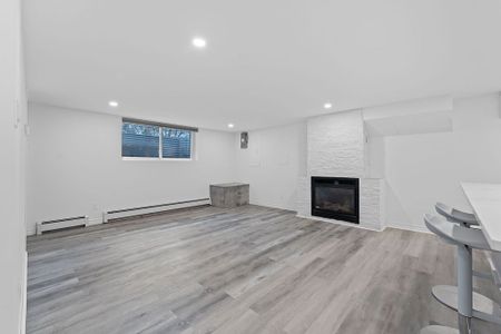 For Lease - 1105 FALAISE Road Unit# B, Cityview - Parkwoods Hills - Rideau Shore, Ontario - Photo 3