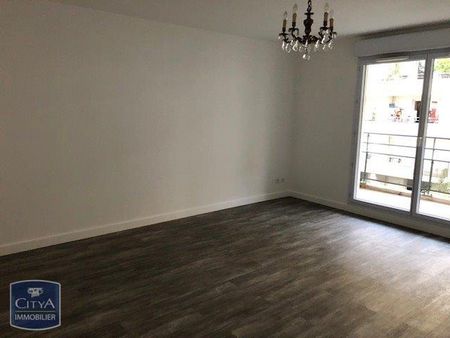 Location Appartement 3 pièces 64m² LYON 3ème - Photo 3